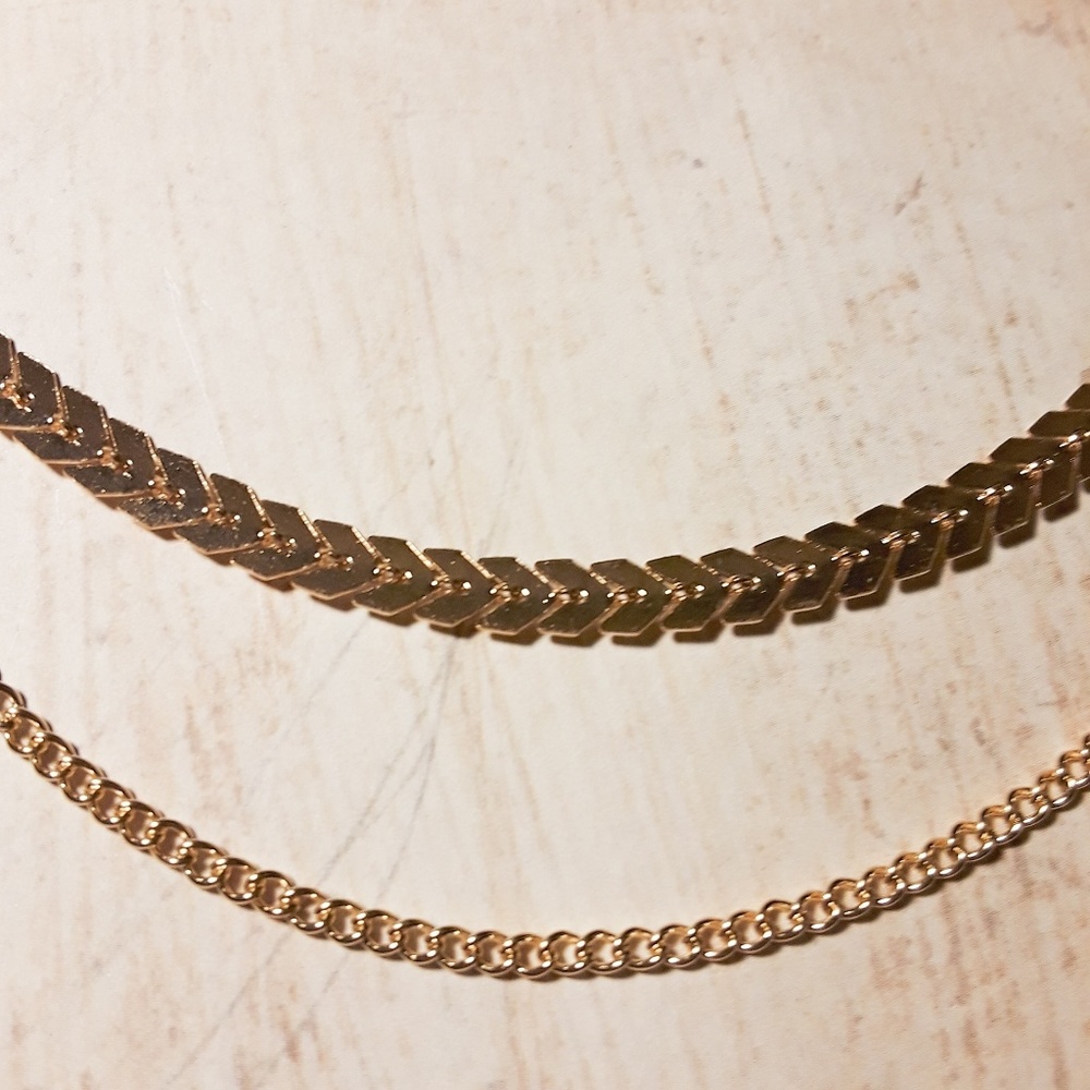 Gold Double Layer Arrow Chain Choker Necklace - Picture 4 of 5